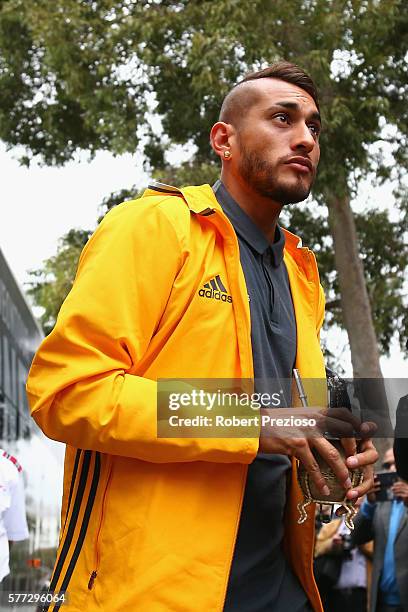 Roberto Maximilian Pereya arrives during the Juventus FC welcome ceremony at Lakeside Stadium on July 19, 2016 in Melbourne, Australia.