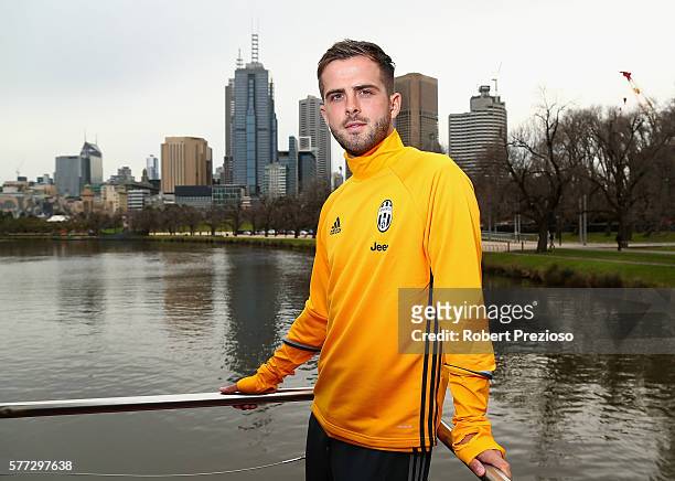 Miralem Pjanic poses during a Juventus boat ride along the Yarra River on July 19, 2016 in Melbourne, Australia.