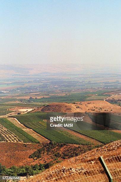 a view to lebanon and the plain of marjayoun, taken from metula - iraq landscape stock pictures, royalty-free photos & images