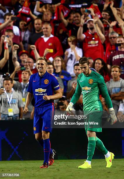 Darren Fletcher of Manchester United and David De Gea after the penalty kick victory over Inter Milan during an International Champions Cup match at...
