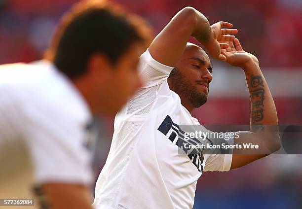 Jonathan of Inter Milan warms up before an International Champions Cup match against Manchester United at Fedex Field, in Landover, Maryland....