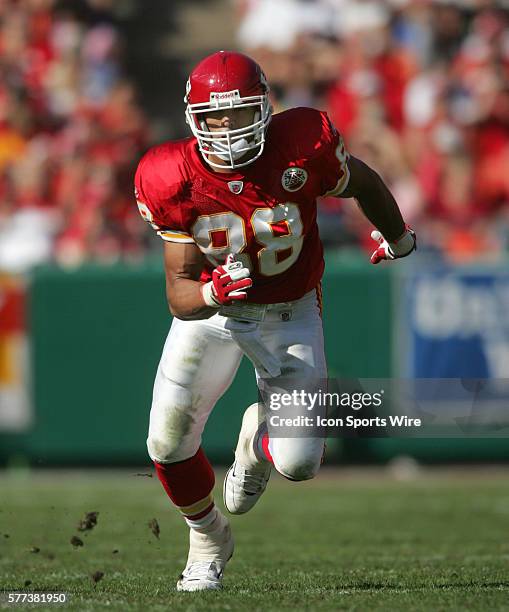 974 Tony Gonzalez Chiefs Stock Photos High Res Pictures and Images 974 Tony Gonzalez Chiefs Stock Photos High Res Pictures and Images