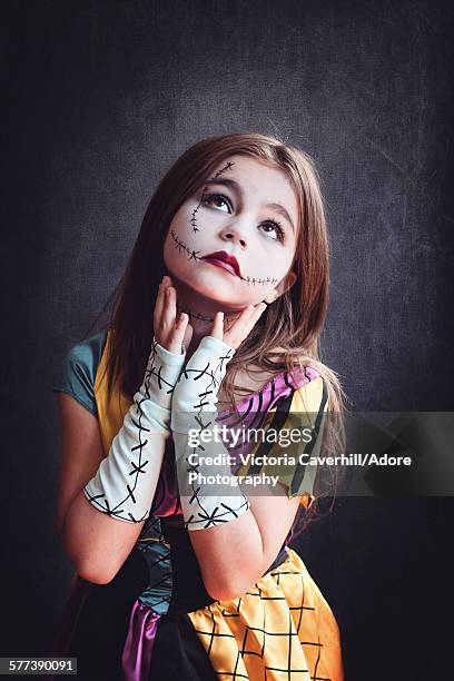 ragdoll - doll halloween makeup - fotografias e filmes do acervo
