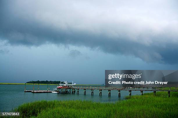 storm front rolls in - hilton head stock pictures, royalty-free photos & images