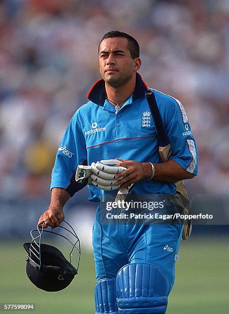 Adam Hollioake of England during a One Day International, 21st May 1998.