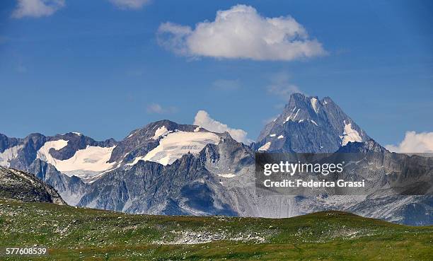 view of lauteraarhorn in the swiss alps - kanton tessin stock pictures, royalty-free photos & images