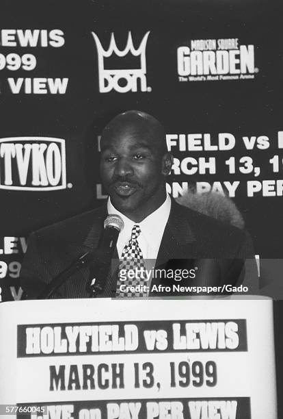 Heavyweight boxing champion Evander Holyfield, 1999.