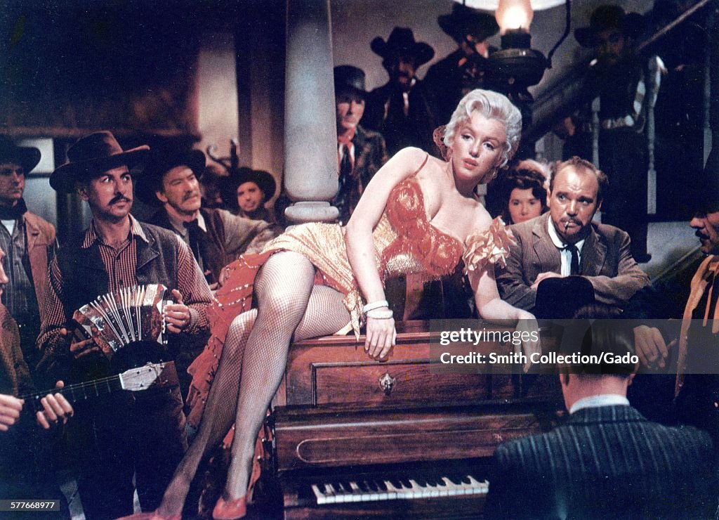 Marilyn Monroe Reclining