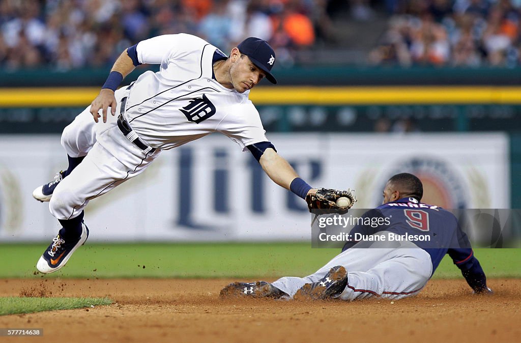 Minnesota Twins v Detroit Tigers