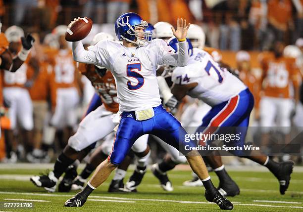 Dirk Reesing 232 University Of Kansas Jayhawks Qb Todd Reesing Stock Photos, High ...