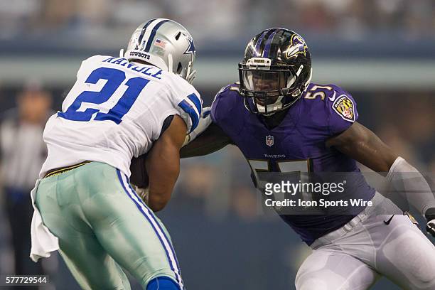 Dallas Cowboys running back Joseph Randle faces off with Baltimore Ravens inside linebacker C.J. Mosley during the NFL preseason football game...