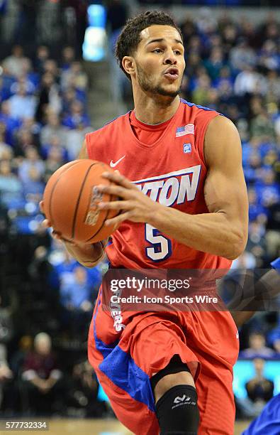 Devin Forward 492 Devin Oliver Stock Photos, High-Res Pictures, and Images - Getty Images