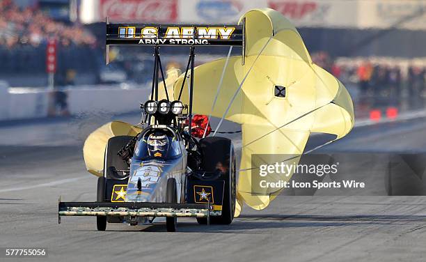 Racing. Qualifying during the 50th running of the Kragen O'Reilly NHRA Winternationals at historic Auto Club Raceway at Pomona in Pomona, CA. Top...