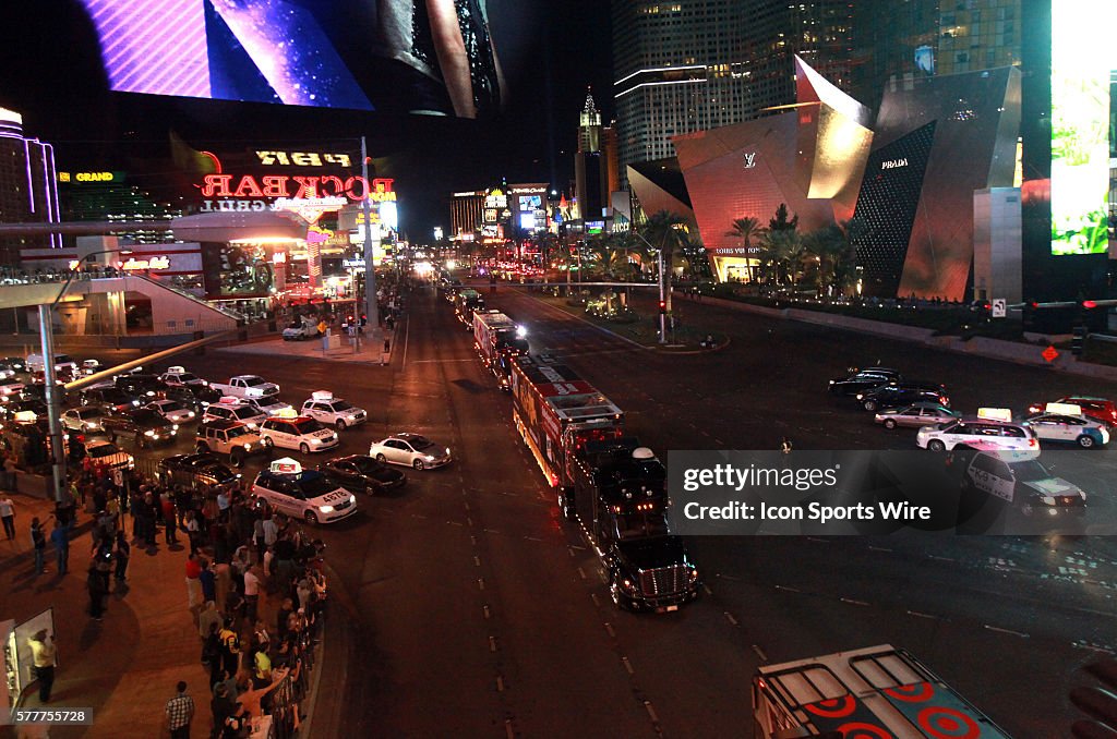 AUTO: MAR 05 NASCAR - Sprint Cup Series - Kobalt 400 - Hauler Parade