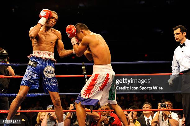 Celestino Caballero of Panama defeated Daud Cino Yordan of Indonesia by unanimous decision to claim the WBA interim featherweight title at the Bank...