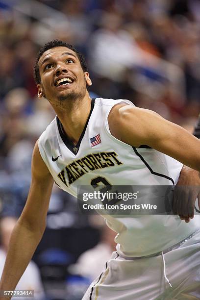 Devin Forward 531 Devon Thomas Basketball Stock Photos, High-Res Pictures, and Images ...
