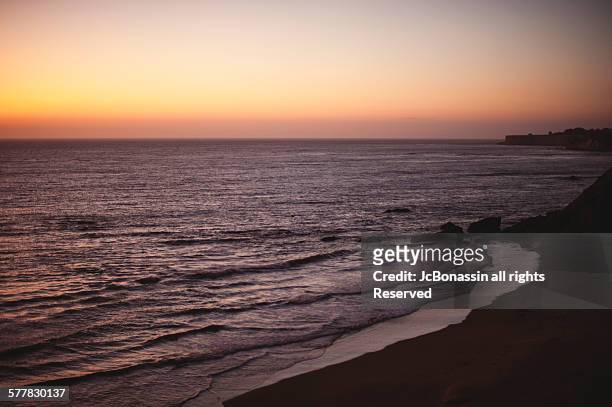 california sunset. ocean side - jc bonassin stockfoto's en -beelden