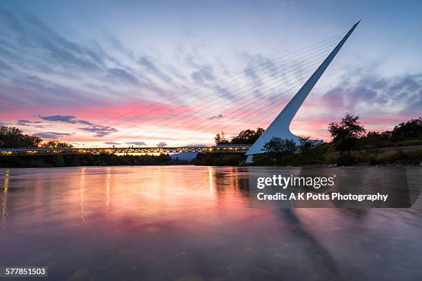 sundial bridge sunset, redding ca - redding california stock-fotos und bilder