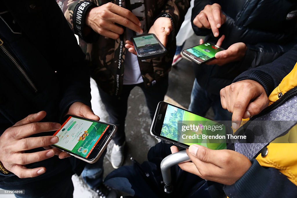 Pokemon GO Fans Converge At Sydney Opera House