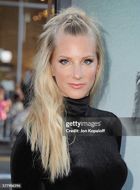 Actress Heather Morris arrives at the Los Angeles Premiere "Lights Out" at TCL Chinese Theatre on July 19, 2016 in Hollywood, California.