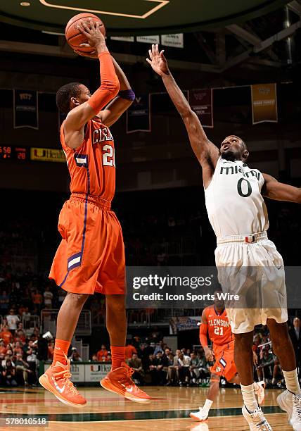 Jordan Roper Jordan Roper Photos and Premium High Res Pictures - Getty Images