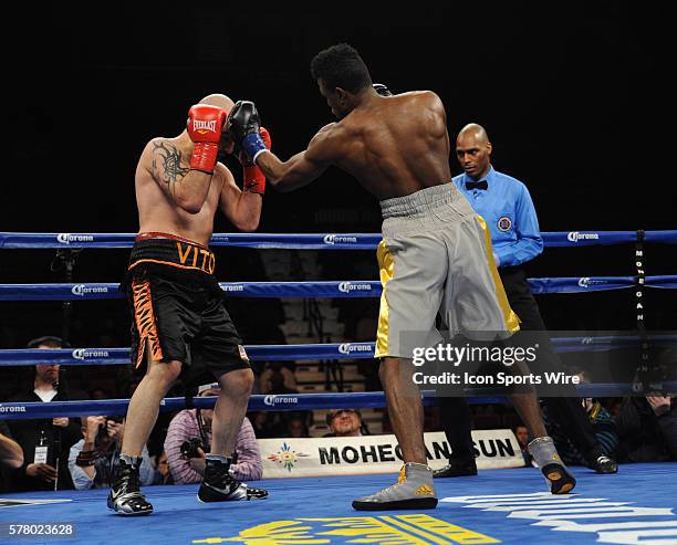205 Ces Boxing Stock Photos High Res Pictures And Images Getty Images 205-ces-boxing-stock-photos-high-res-pictures-and-images-getty-images