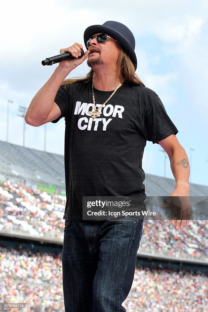 AUTO: FEB 22 NASCAR Sprint Cup Series - Daytona 500 - Kid Rock