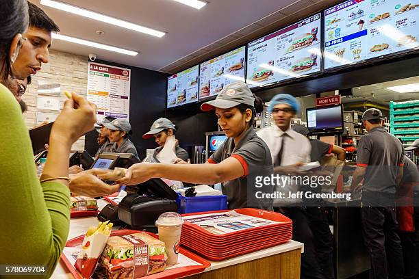 214 Burger King Employees Photos and Premium High Res Pictures - Getty  Images