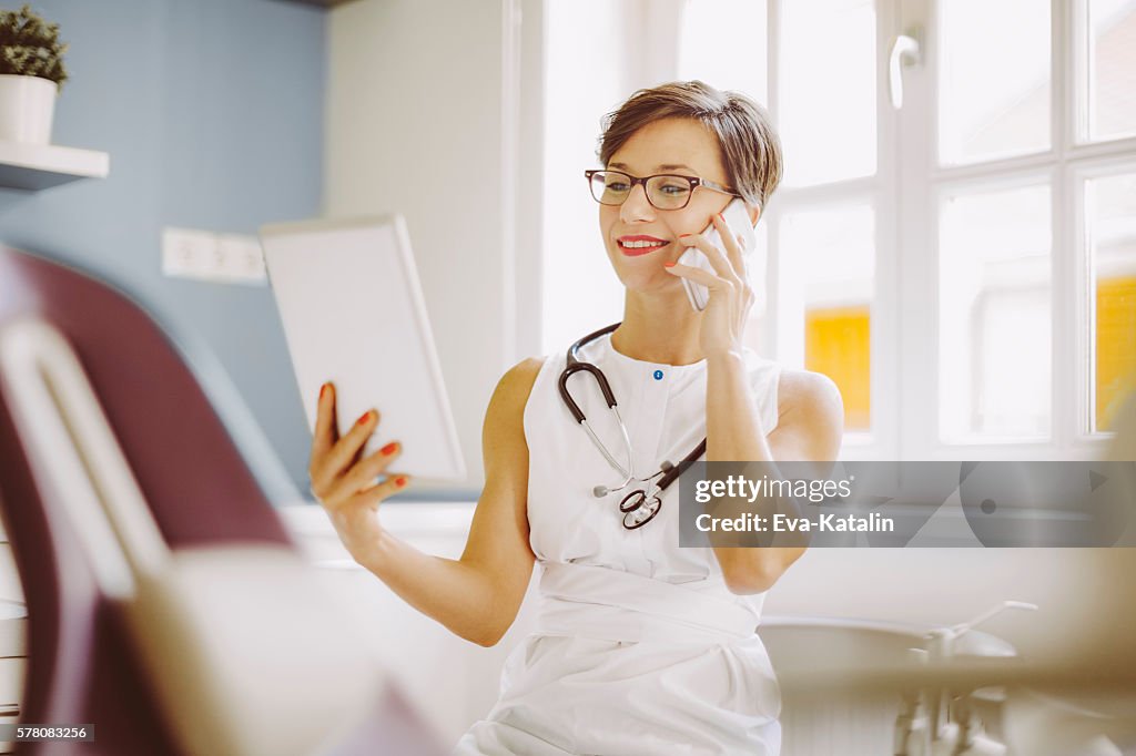 Female doctor is working in the surgery