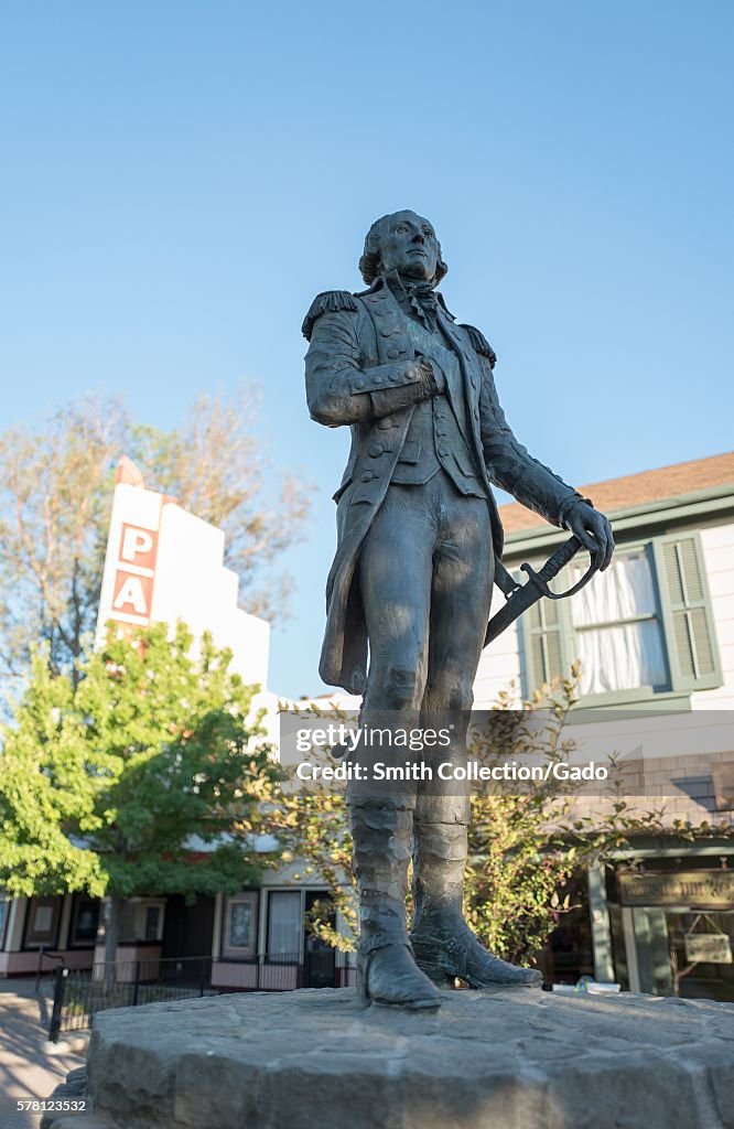 Alasyete Statue of the Revolutionary War General Marquis de Lafayette in... News ...