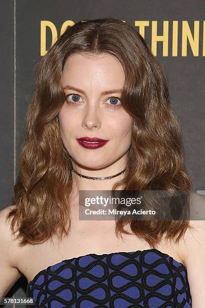 Gillian Jacobs Headshots Photos and Premium High Res Pictures - Getty ...