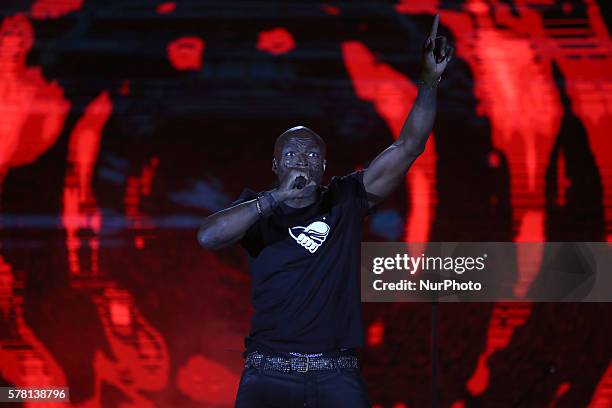 British soul and R&amp;B singer Seal performs at the EDP Cool Jazz music festival in Oeiras, Portugal, on July 20, 2016. Photo: Pedro Fiuza