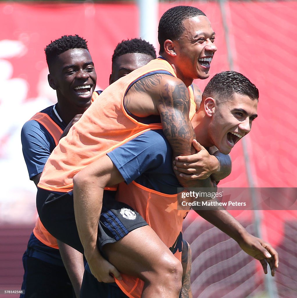 Manchester United Training Session