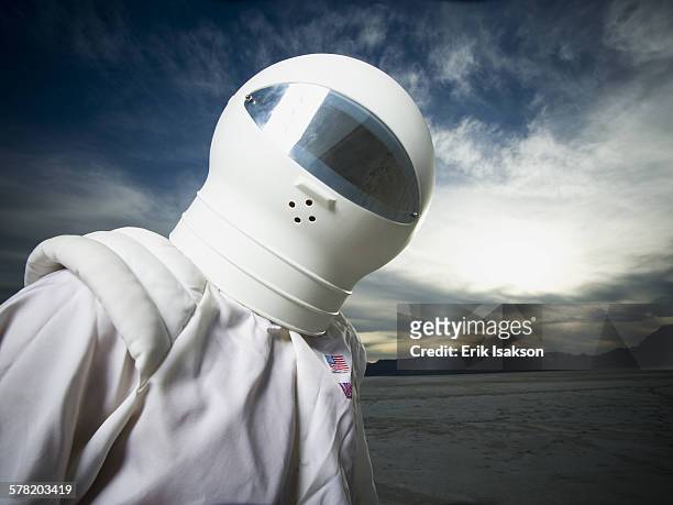 close-up of an astronaut - futurista bildbanksfoton och bilder