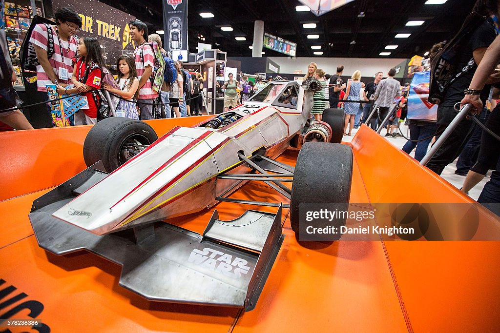 Comic-Con International 2016 - Preview Night