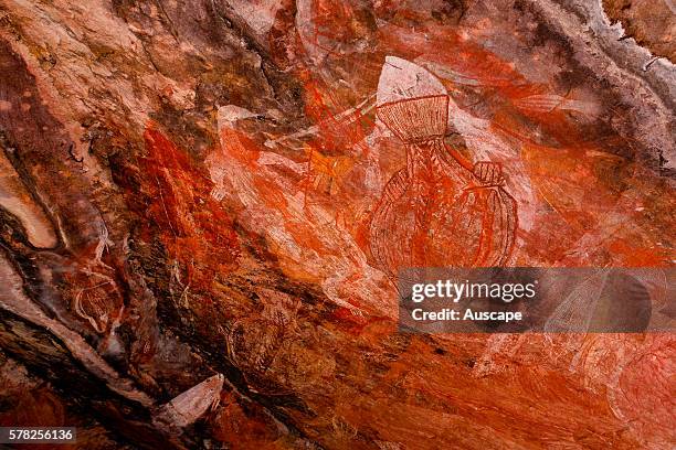 Nt Rocks Kakadu Rock Paintings Northern Territory Australia Photos and Premium ...