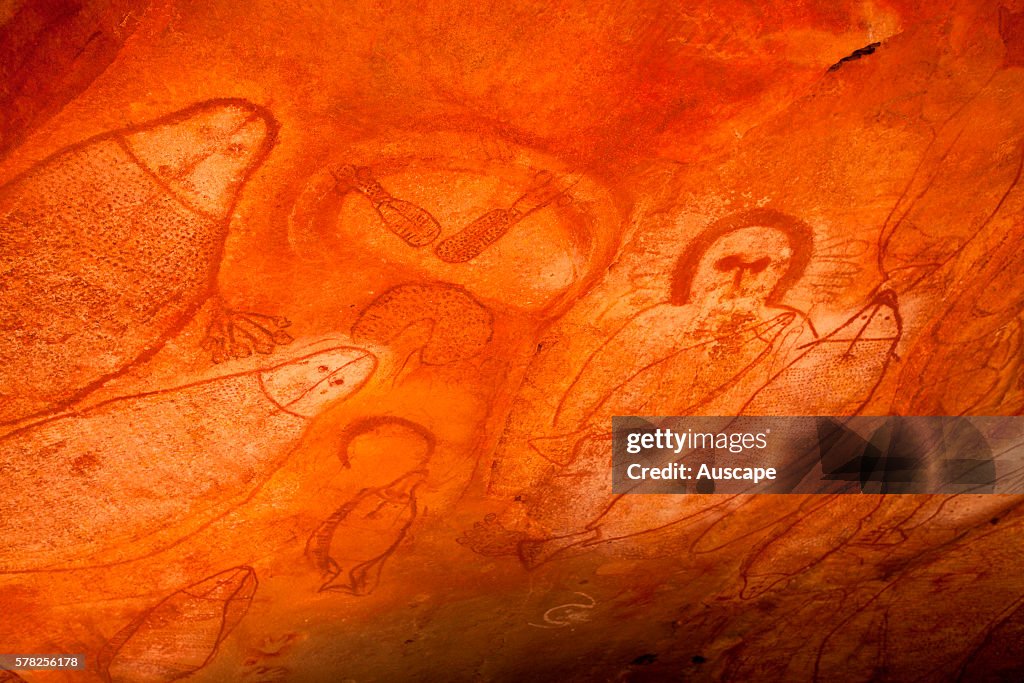 Aboriginal cave paintings in rock shelter