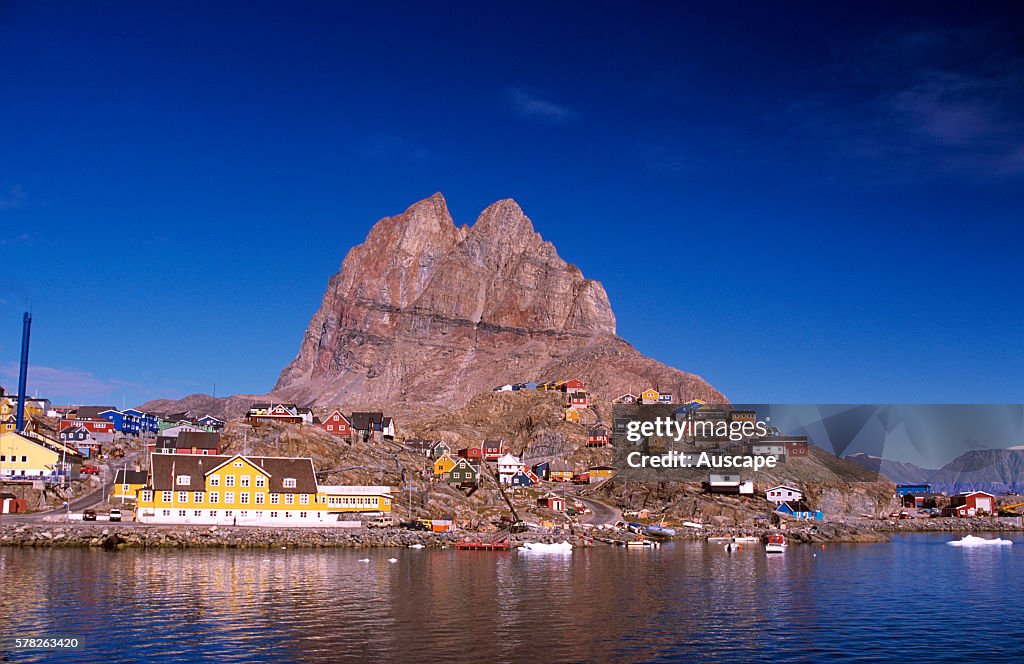 Uummannaq Island town and Uummannaq Mountain on Uummannaq Fjord