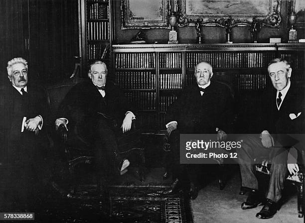 World War One. The "Great Leaders" before the peace conference . From left to right : Vittorio Orlando , Lloyd George , Georges Clemenceau , Woodrow...