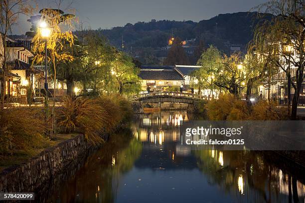 kurashiki at night - präfektur okayama stock-fotos und bilder