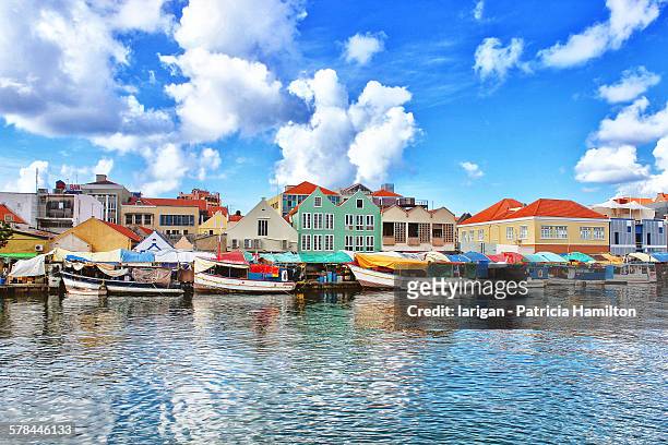 floating market, punda, willemstad, curaçao - curacao stock pictures, royalty-free photos & images