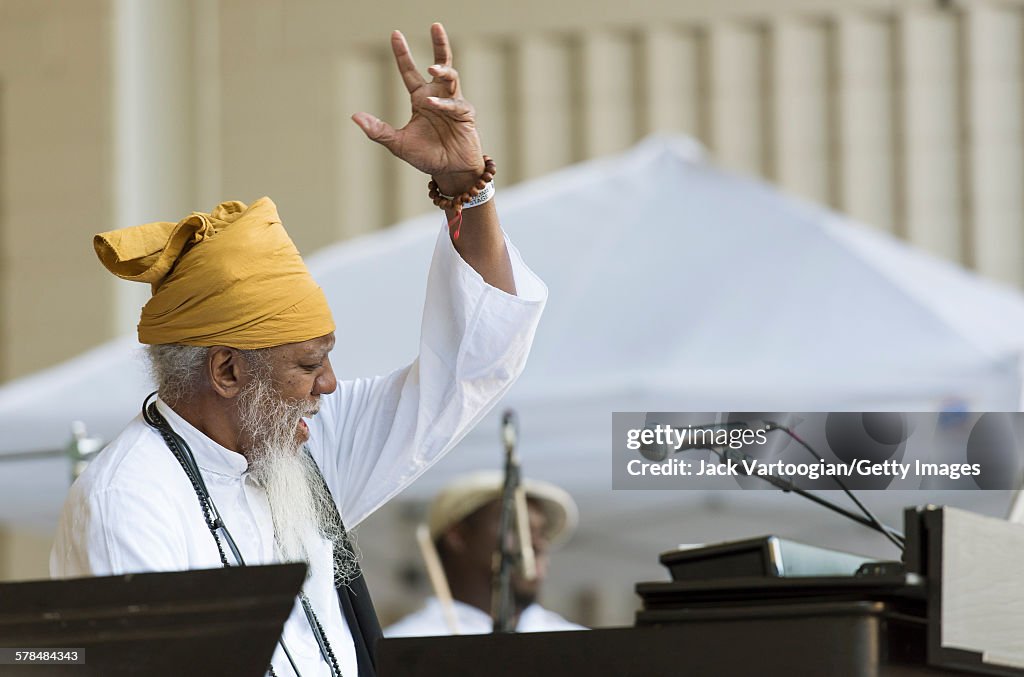 Dr Lonnie Smith At Charlie Parker Jazz Festival