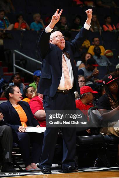 Head coach, Mike Thibault of the Washington Mystics calls out a play against the San Antonio Stars on June 29, 2016 at the Verizon Center in...