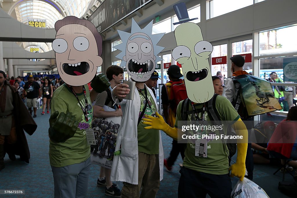 Comic-Con International 2016 - General Atmosphere And Cosplay