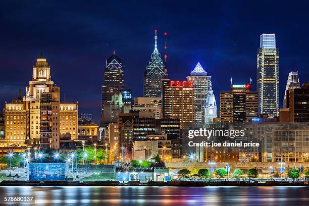 philadelphia skyline, pennsylvania, america - philadelphia skyline 個照片及圖片檔