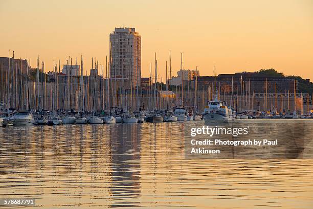 old port, marseille, in evening - vieux port imagens e fotografias de stock