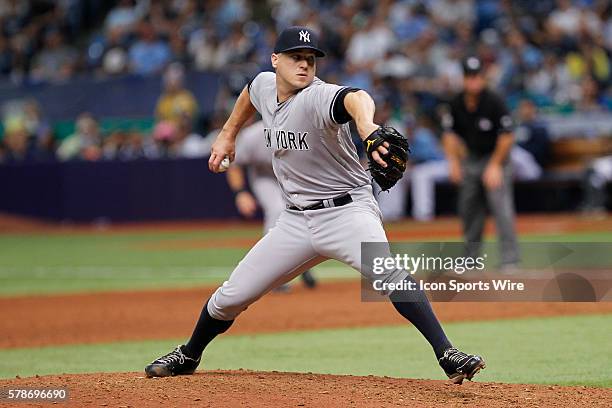 New York Yankees relief pitcher Shawn Kelley delivers a pitch during the MLB regular season game between the New York Yankees and Tampa Bay Rays at...