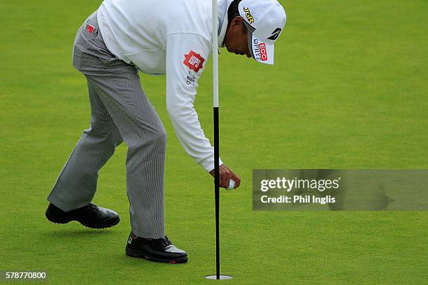 Kohki Idoki of Japan in action during the second round of the Senior Open Championship played at Carnoustie on July 22, 2016 in Carnoustie, United...