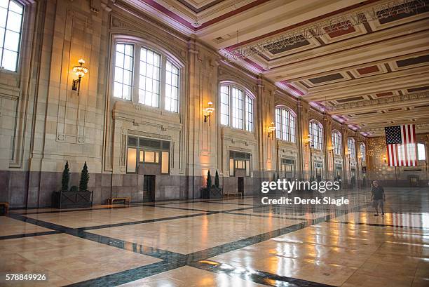 union station interior - union station kansas city stock pictures, royalty-free photos & images