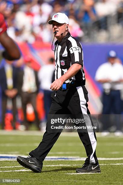 Referee John Parry during the second half of a NFC matchup between the Arizona Cardinals and the New York Giants at MetLife Stadium in East...